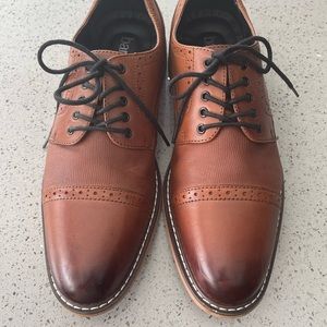 Men’s leather shoes brown 9M
